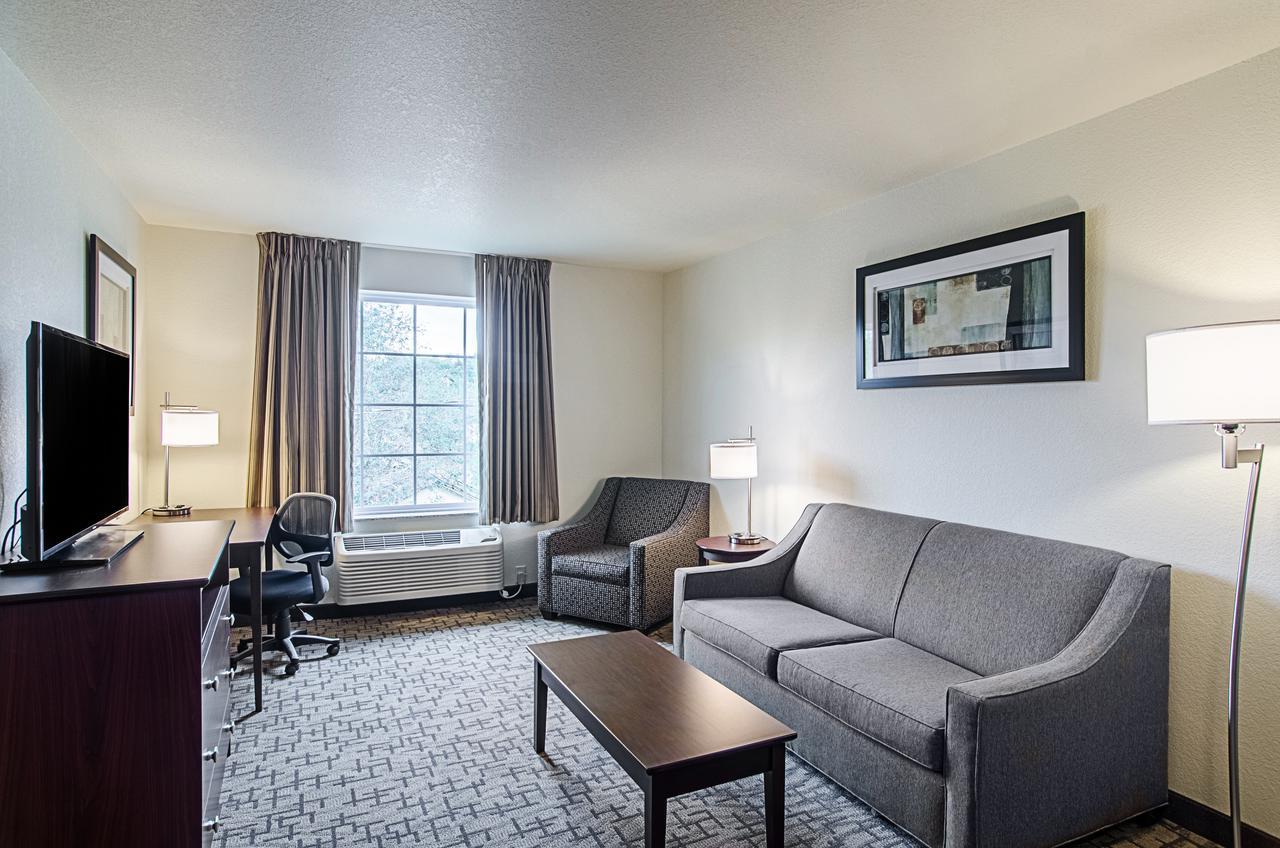 Cobblestone Inn & Suites - Гернси Экстерьер фото